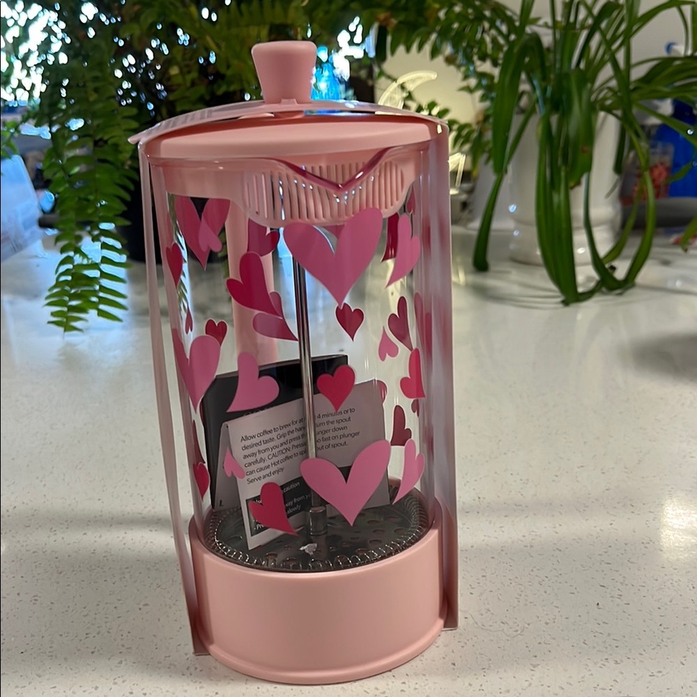 Paris Hilton Pink Coffee Press - Picture 2 of 3